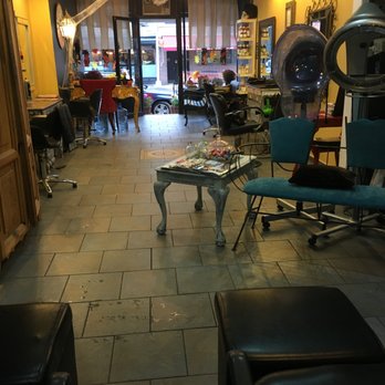 Le Petit Chandelier - Hair Salons Near Me - Brooklyn, New York