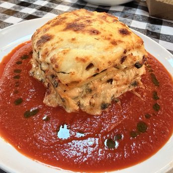 Forma Pasta Factory - Lasagna - three cheese, spinach, roasted garlic and sicilian cherry tomatoes - Italian Near Me - Brooklyn, New York
