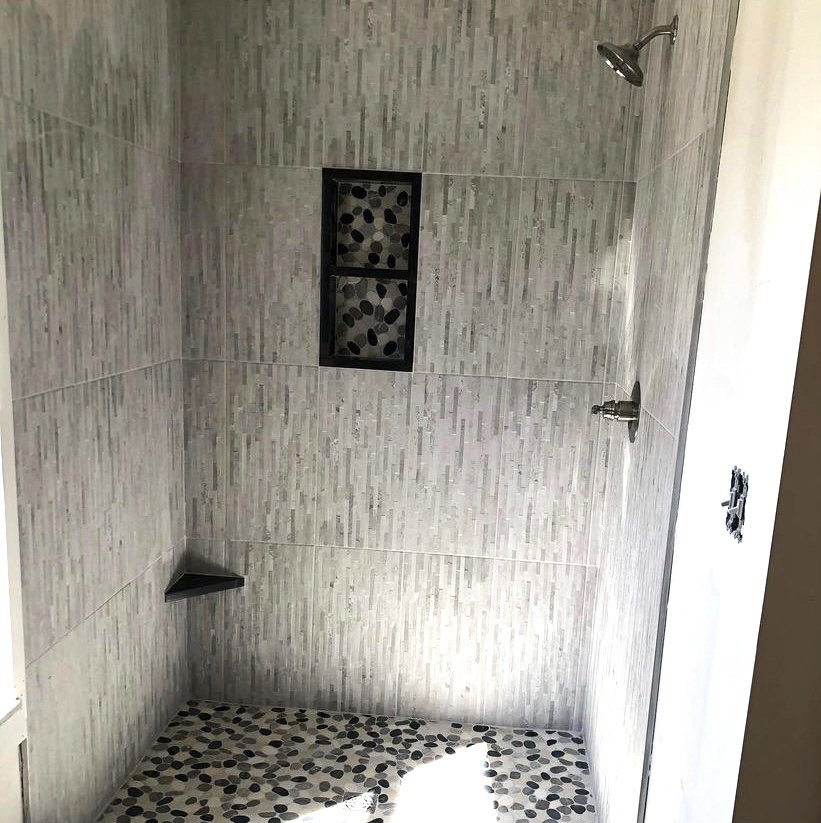 Slide of DE Williams Plumbing