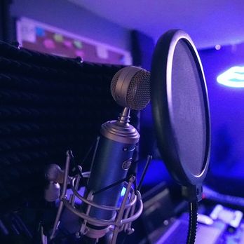 Blu Side Studios - We use a blue bluebird microphone to record our clients. - Recording & Rehearsal Studios Near Me - Fallbrook, California Blu Side Studios - We use a blue bluebird microphone to record our clients. - Recording & Rehearsal Studios Near Me - Fallbrook, California