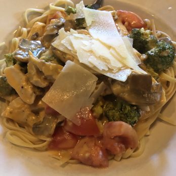 Vinny Vanucchi's - Pollo Compomare AMAZING - Italian Near Me - Galena, Illinois Vinny Vanucchi's - Pollo Compomare AMAZING - Italian Near Me - Galena, Illinois