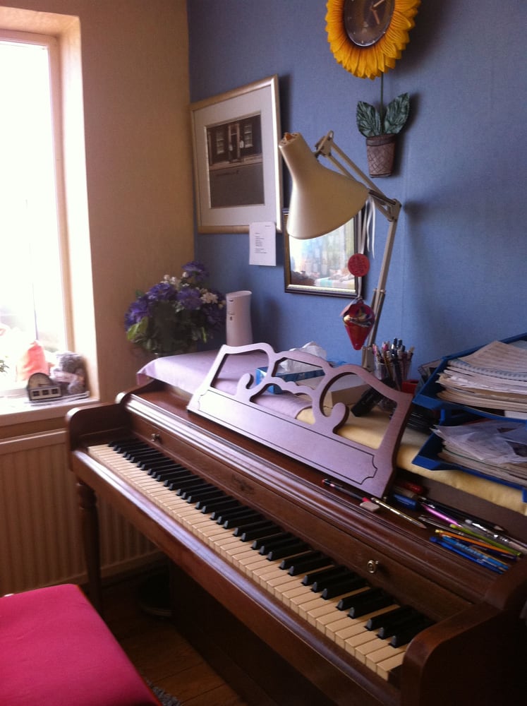 KATHLEEN VERONICA MARY THOMPSON 33 Canterbury Close, Atherton