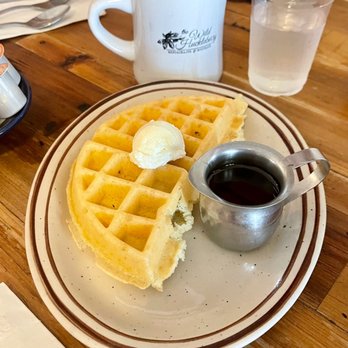 Wild Huckleberry - My kids split the waffle one got plain one got strawberry very accommodating staff. - Breakfast & Brunch Near Me - Wenatchee, Washington