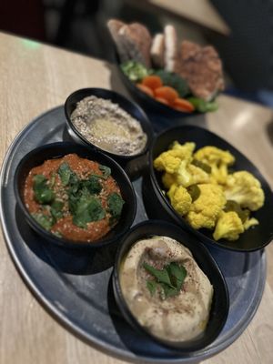 Avanti Food & Beverage, Vail by null