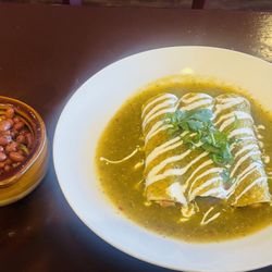 Mojitos Latin Cuisine - Green enchiladas
