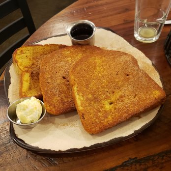 Egg Harbor Café - Cinnamon Roll French Toast - Breakfast & Brunch Near Me - Downers Grove, Illinois