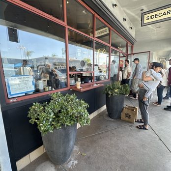 Sidecar Doughnuts & Coffee - Packed - Donuts Near Me - Costa Mesa, California Sidecar Doughnuts & Coffee - Packed - Donuts Near Me - Costa Mesa, California