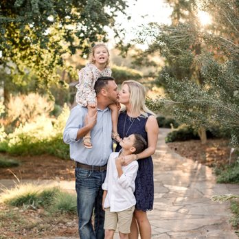 Mindy Larson Photography - Session Photography Near Me - Porter, Texas