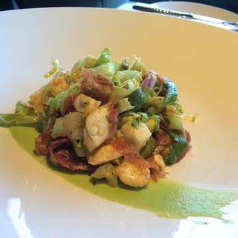 Different Pointe of View - Chopped Romaine - New American Near Me - Phoenix, Arizona