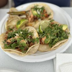 Tortas Y Tacos Mollo Y Rifle