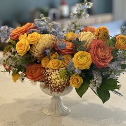 Gorgeous floral design!