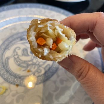 South Garden III - Egg roll interior, loved all the fresh veggies- definitely homemade - Chinese Near Me - Parker, Colorado South Garden III - Egg roll interior, loved all the fresh veggies- definitely homemade - Chinese Near Me - Parker, Colorado