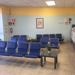 Smile Center Dental Group - Waiting area
