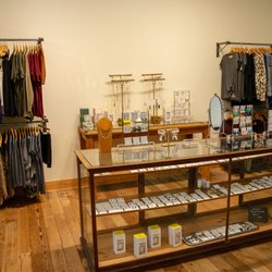 ADORN Boutique Lakeway - Wide variety of New Kendra Scott Pieces