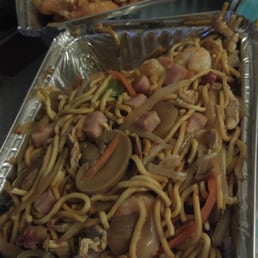 House Special Lo Mein