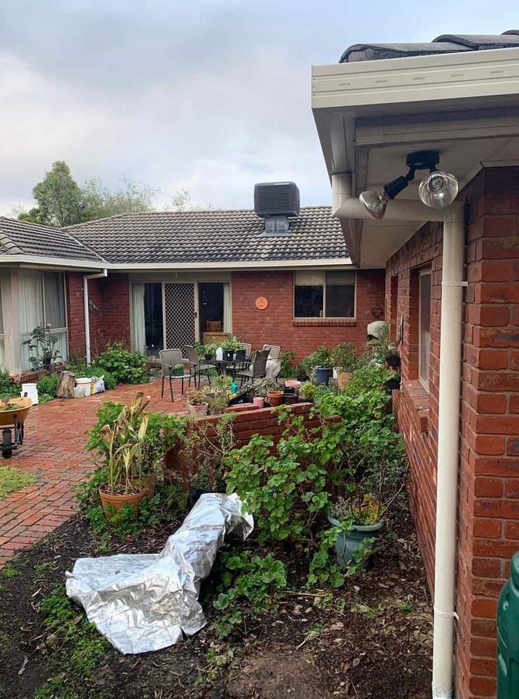 Slide of Fruitvale Roofing