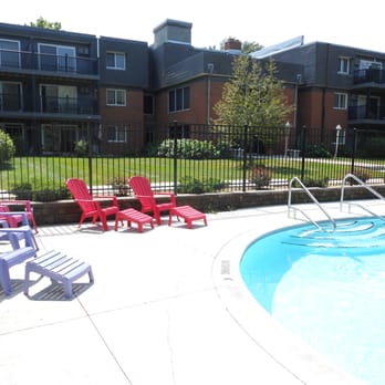 Aquarius Apartments - Apartments Near Me - Roseville, Minnesota Aquarius Apartments - Apartments Near Me - Roseville, Minnesota