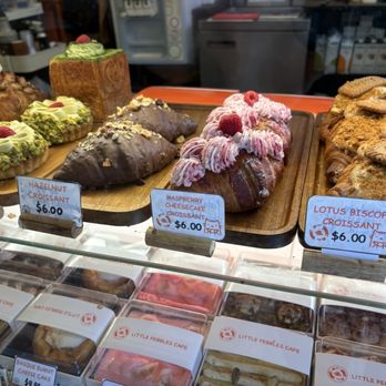 Little Pebbles - Desserts Near Me - Toronto, Ontario