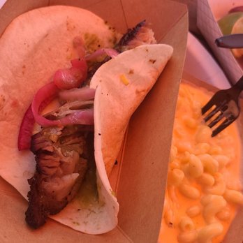 Smoke Skybar - Brisket Taco and Mac n Cheese - Barbeque Near Me - San Antonio, Texas Smoke Skybar - Brisket Taco and Mac n Cheese - Barbeque Near Me - San Antonio, Texas