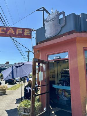 Bertie Lou's Cafe by null