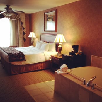 Bellissimo Grande - Venetian Suite - Hotels Near Me - North Stonington, Connecticut Bellissimo Grande - Venetian Suite - Hotels Near Me - North Stonington, Connecticut