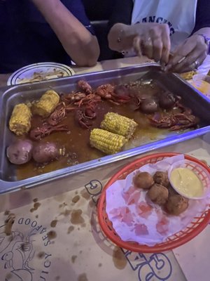 Dancing Crab by null