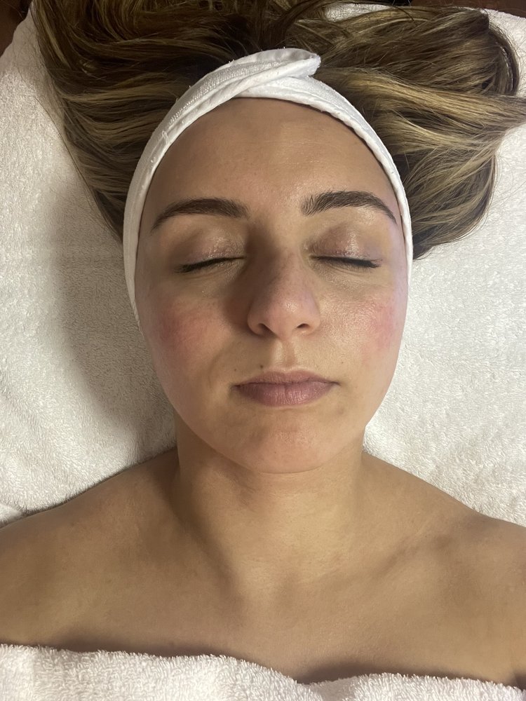 Sima's Skin Care Logo