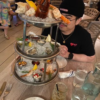 Driftwood Kitchen - Petite seafood tower - Seafood Near Me - Laguna Beach, California Driftwood Kitchen - Petite seafood tower - Seafood Near Me - Laguna Beach, California