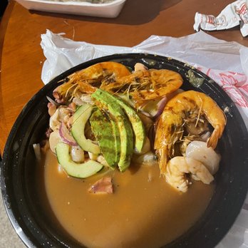 Sushinola - Platillo $40 - Mexican Near Me - Kent, Washington