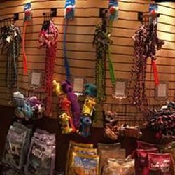 The Little Groomer - retail boutique