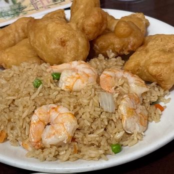 Beijing Garden - Sweet & sour chicken with shrimp fried rice - Chinese Near Me - Farmington, Michigan Beijing Garden - Sweet & sour chicken with shrimp fried rice - Chinese Near Me - Farmington, Michigan