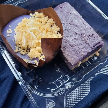 Cafe 86 - Ube crack cheesecake and an ube butter bar - Cafes Near Me - Northridge, California Cafe 86 - Ube crack cheesecake and an ube butter bar - Cafes Near Me - Northridge, California