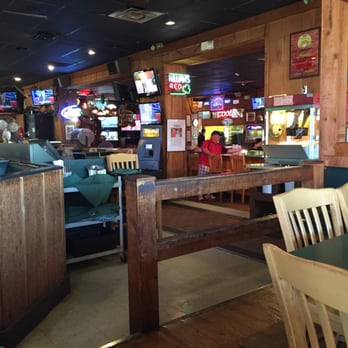 Murphy's Wagon Wheel - the inside of a restaurant - Bars Near Me - Hastings, Nebraska Murphy's Wagon Wheel - the inside of a restaurant - Bars Near Me - Hastings, Nebraska