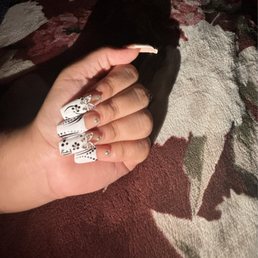BEAUTIFUL NAILS! BEAUTIFUL NAILS!