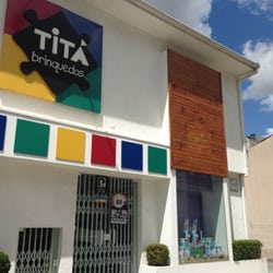 Tita Brinquedos