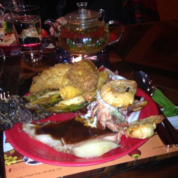 Dragon Pearl Buffet - Huge assortment to try - Buffets Near Me - Toronto, Ontario