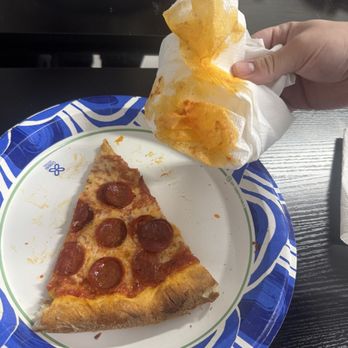 Weirdough’s Pizza - Again just so much grease - Pizza Near Me - Burbank, California Weirdough’s Pizza - Again just so much grease - Pizza Near Me - Burbank, California
