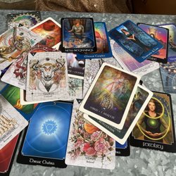 Haley Comet Astrology - She used 3 decks for my Oracle reading.