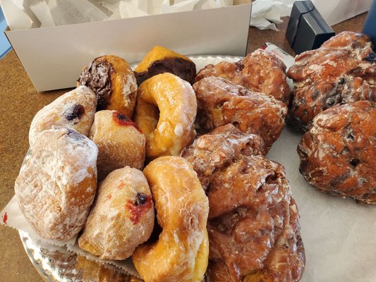 Congdon's Doughnuts by null