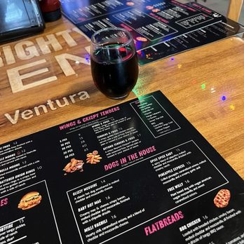 Throwback Tavern - Burgers Near Me - Pembroke Pines, Florida