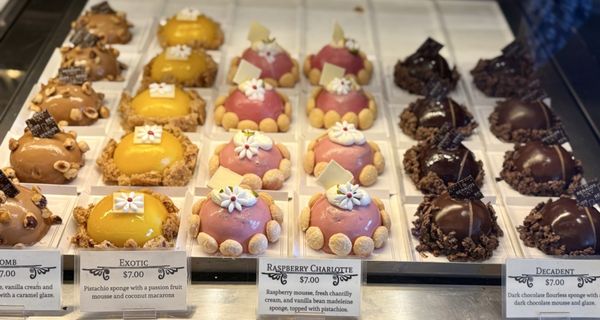 Renaud's Patisserie & Bistro by null