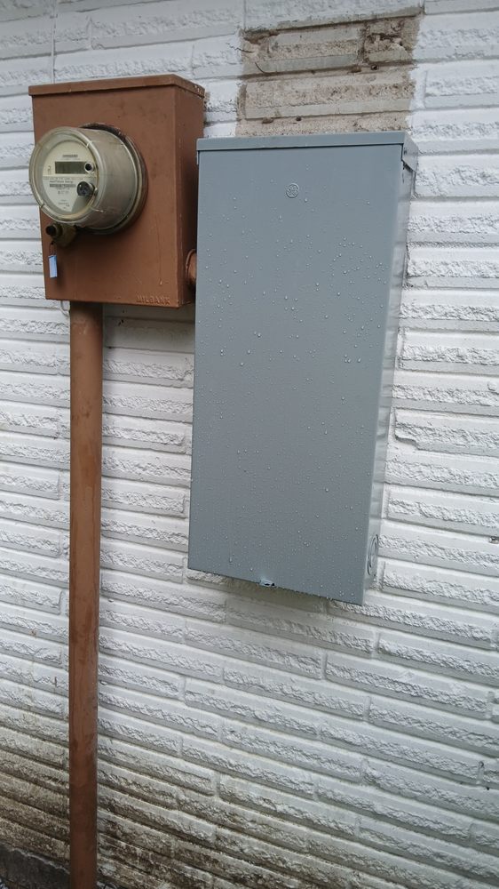 Slide of D&D Electrical Installation