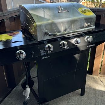 Lowe's Home Improvement - The Grill was in excellent shape! - Hardware Stores Near Me - Concord, California