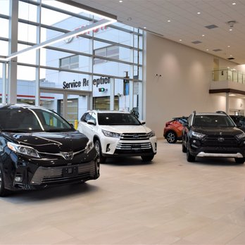 Erin Park Toyota - New & Improved Showroom - left - Car Dealers Near Me - Mississauga, Ontario Erin Park Toyota - New & Improved Showroom - left - Car Dealers Near Me - Mississauga, Ontario