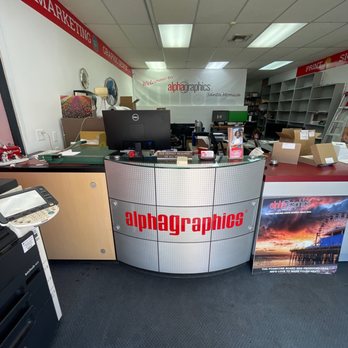 Alphagraphics - Front counter - Printing Services Near Me - Santa Monica, California Alphagraphics - Front counter - Printing Services Near Me - Santa Monica, California