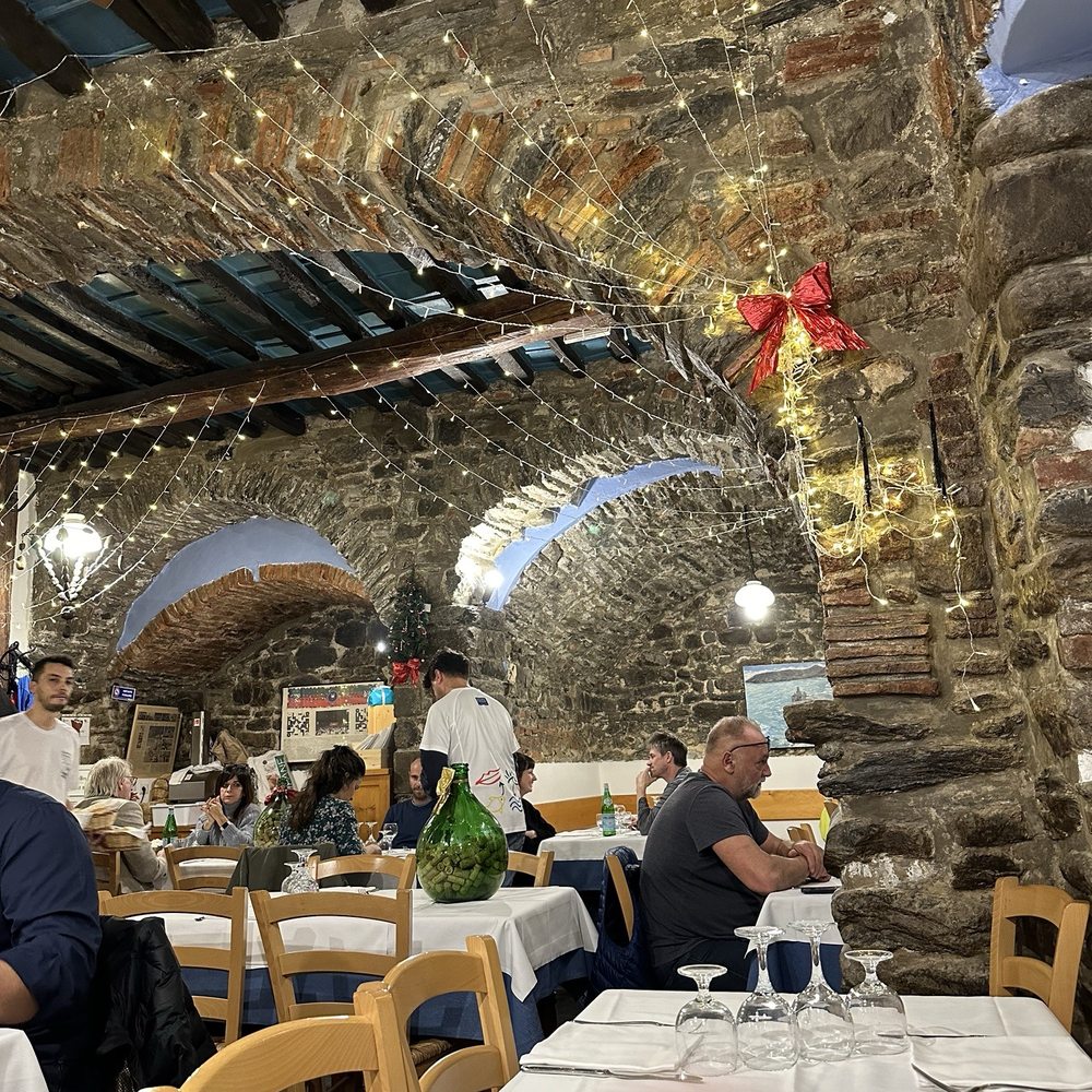 Gianni Franzi - Inside the cave - Italian Near Me - Vernazza, SP Gianni Franzi - Inside the cave - Italian Near Me - Vernazza, SP
