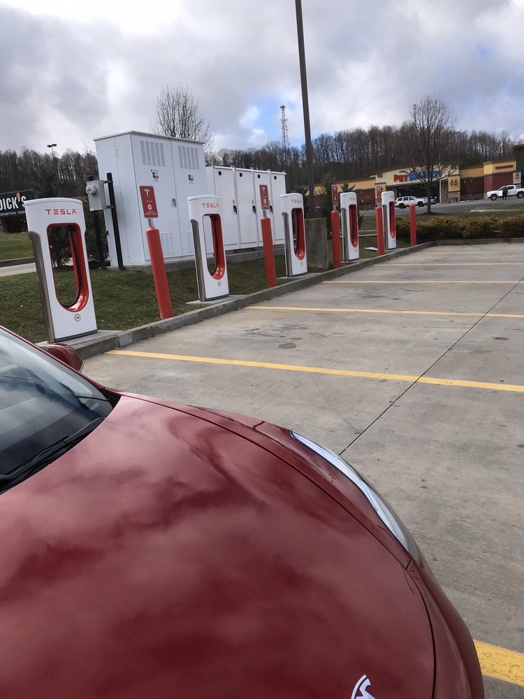TESLA SUPERCHARGER MT. HOPE 5481 Robert C. Byrd Dr, Mt. Hope, West