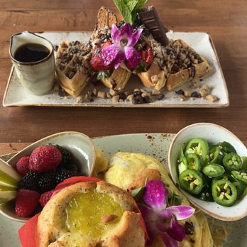 Fairview Farmers - Wisconsin Omelet, Lemon Poppyseed Muffin, Cookie Dough Waffle - Breakfast & Brunch Near Me - Fairview, Texas