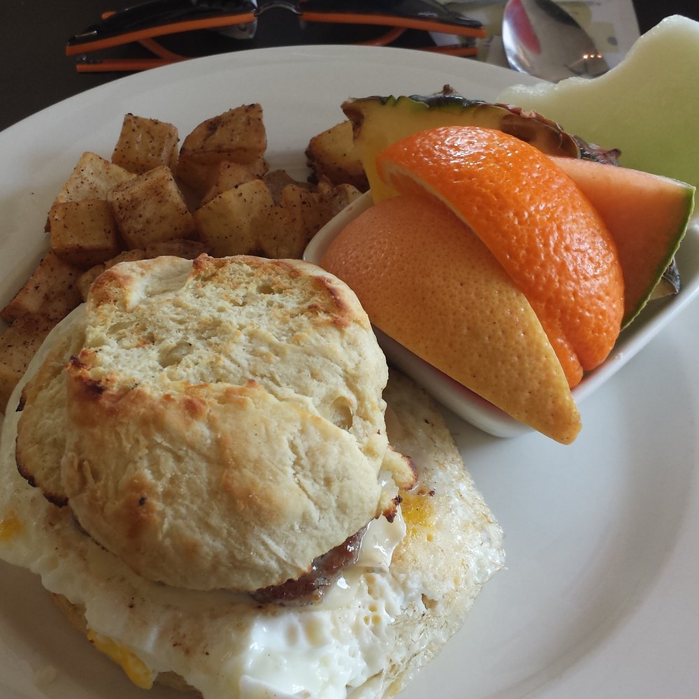 Jax - Breakfast Mac with home fries and fruit. - Breakfast & Brunch Near Me - Ottawa, Ontario