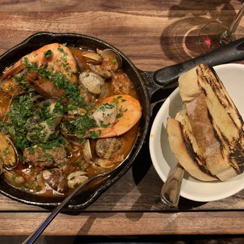 Catelli's - Sausage and seafood sauté - New American Near Me - Geyserville, California